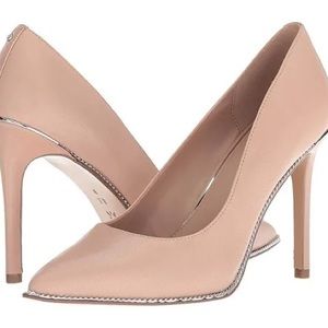 NWOB BCBGeneration Harleigh Leather Pointed Stiletto